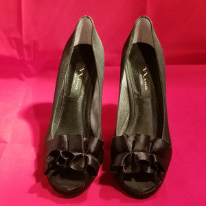 NINA Black Satin Peep-Toe Ruffle Bow Stillettos 8M